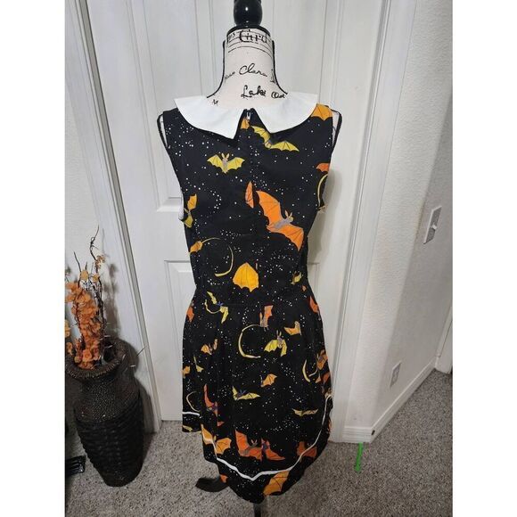 NWT Retrolicious Bat Dress Size XL - Picture 3 of 7